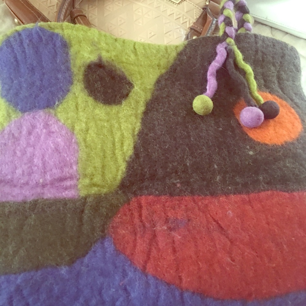Rising tide 100% wool satchel purse